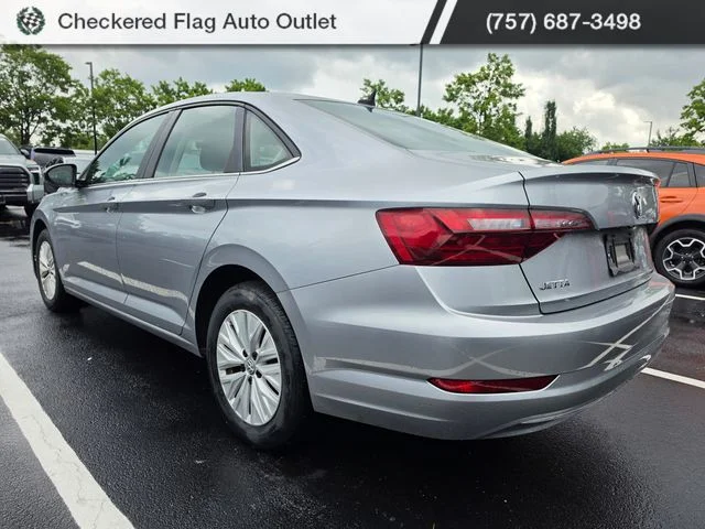 Used 2020 Pyrite Silver Metallic Volkswagen  image 4