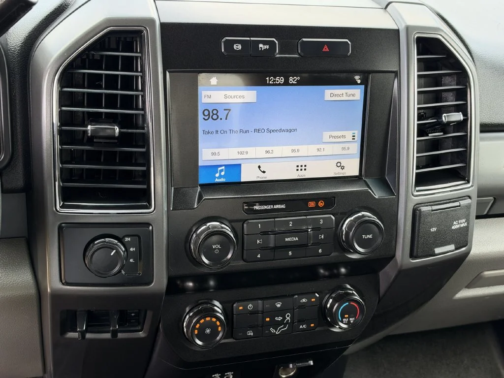 Used 2019 White Ford XLT image 18