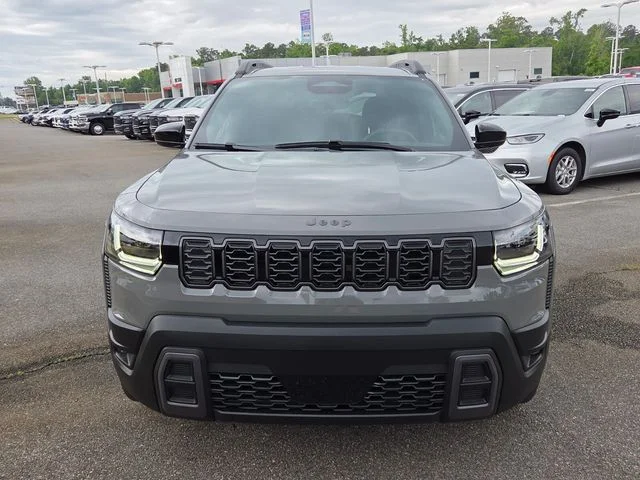 New 2026 Sting-Gray Clear-Coat Exterior Paint Jeep Laredo image 2
