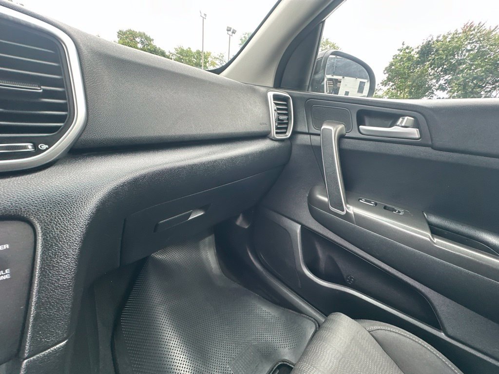 Certified Used 2022 Red Kia LX image 20