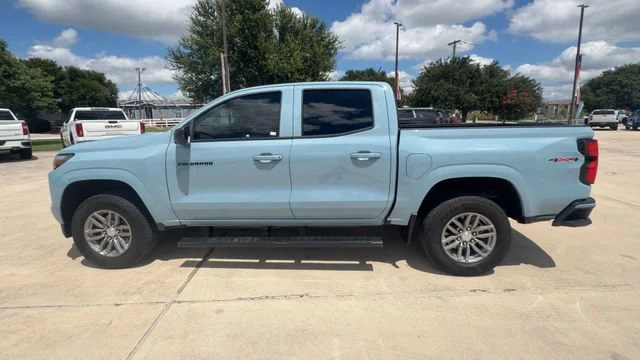Used 2026 Snowdrift Metallic Chevrolet LT image 5