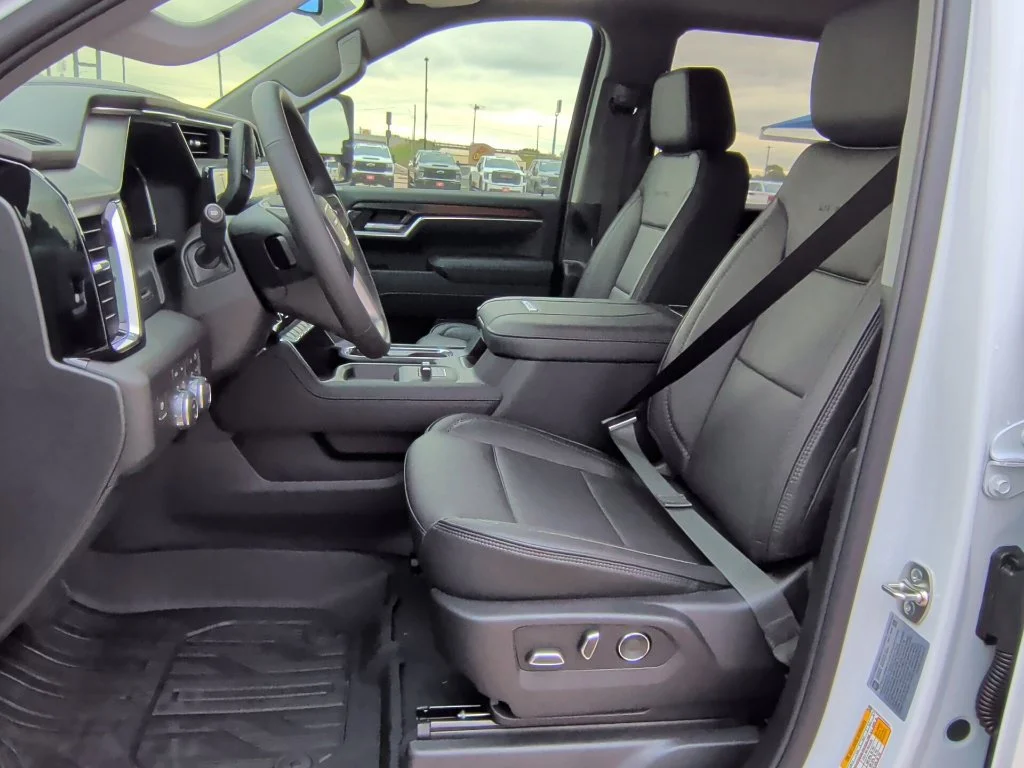 2026 GMC Sierra 2500HD Denali - Photo 13