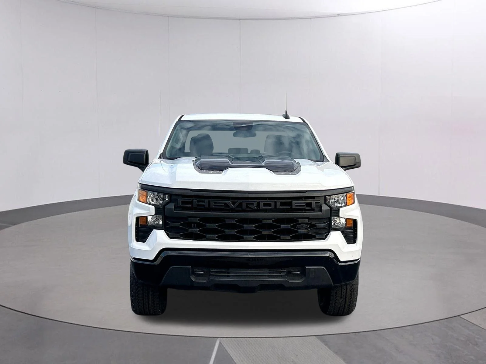 Used 2024 Summit White Chevrolet Custom Trail Boss image 9