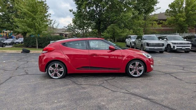 2015 Hyundai Veloster Base - Photo 8