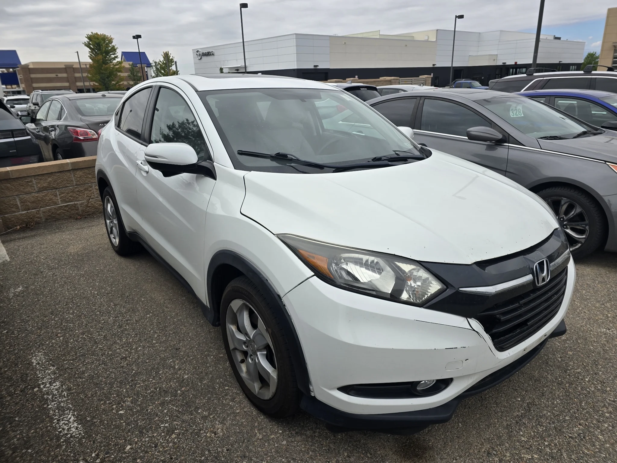 Used 2016 White Orchid Pearl Honda EX image 19