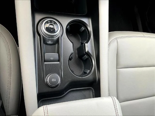 New 2026 Carbonized Gray Metallic Ford Active image 66