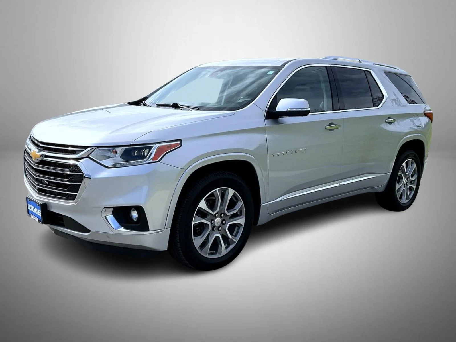 Used 2021 Silver Chevrolet Premier image 1