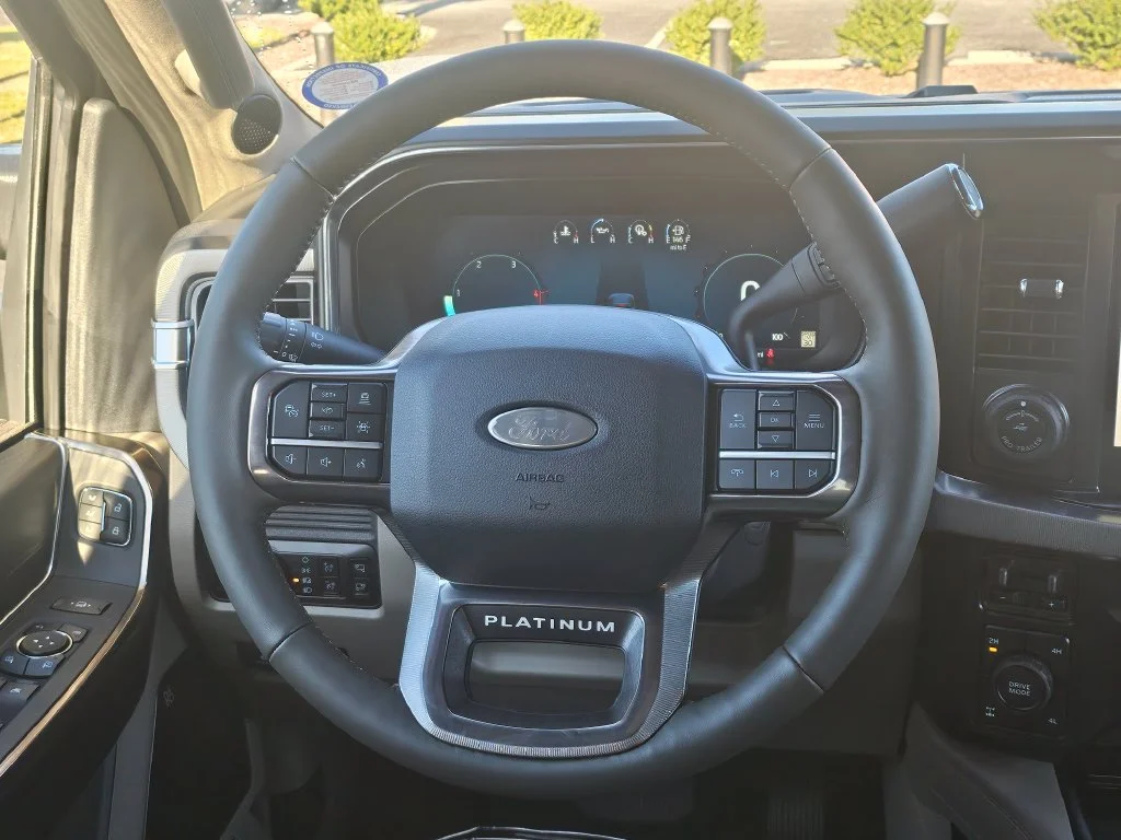 New 2027 Marsh Gray Metallic Ford F-350® Platinum® image 7