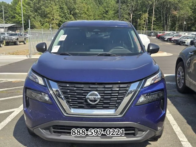 Used 2021 Caspian Blue Metallic NISSAN S image 8