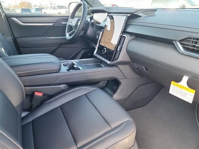 2026 GMC Acadia Elevation - Photo 17