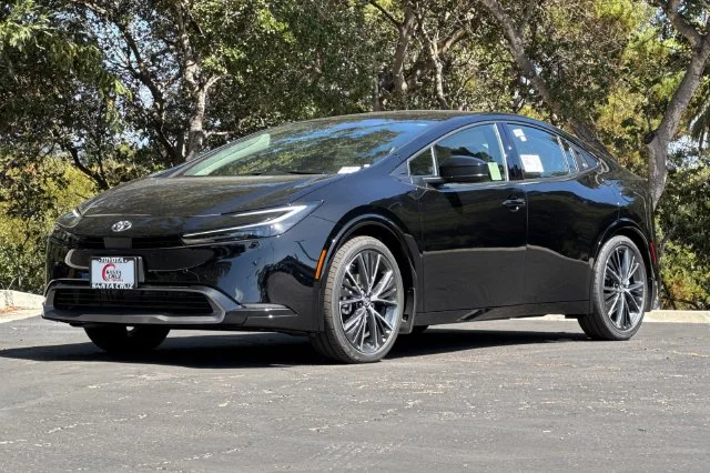 New 2027 Inked Toyota  XLE image 8