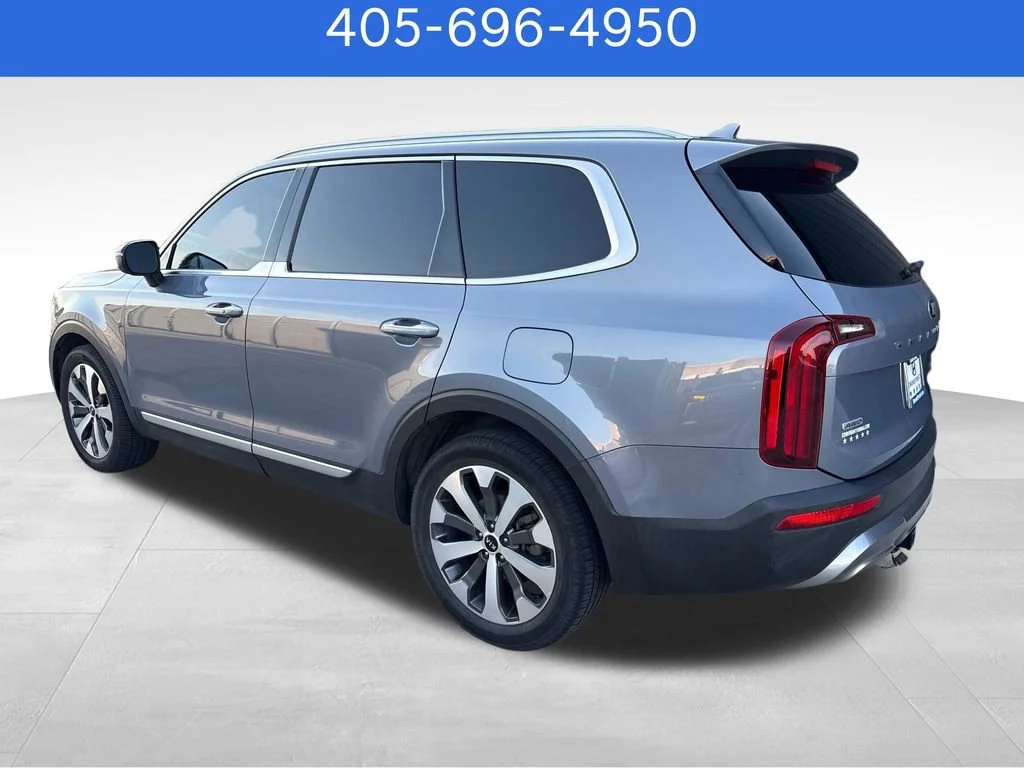 Pre-Owned 2021 Kia Telluride S