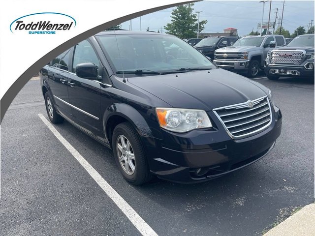 2010 Chrysler Town & Country Touring Plus