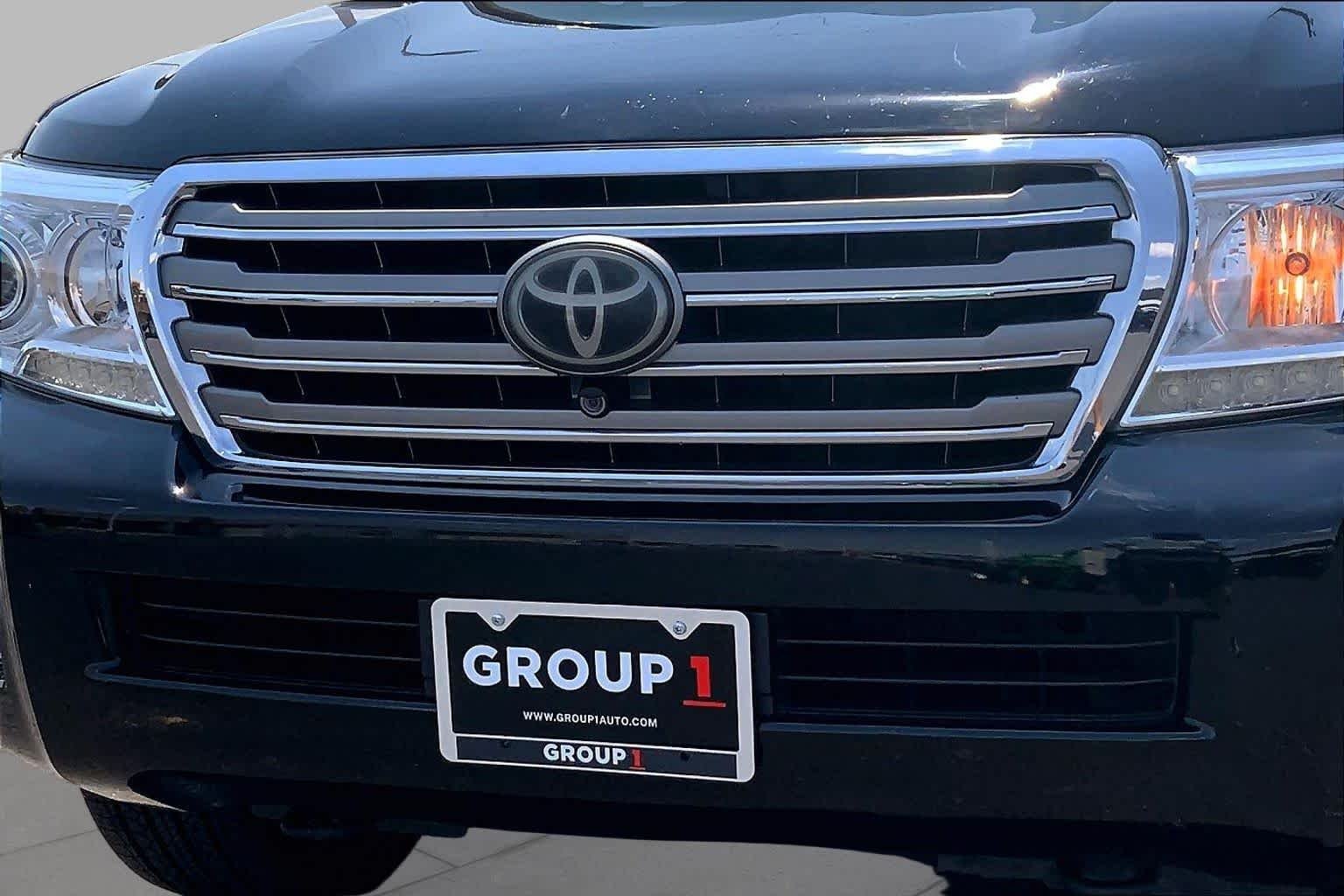 Used 2013 Black Toyota  image 30