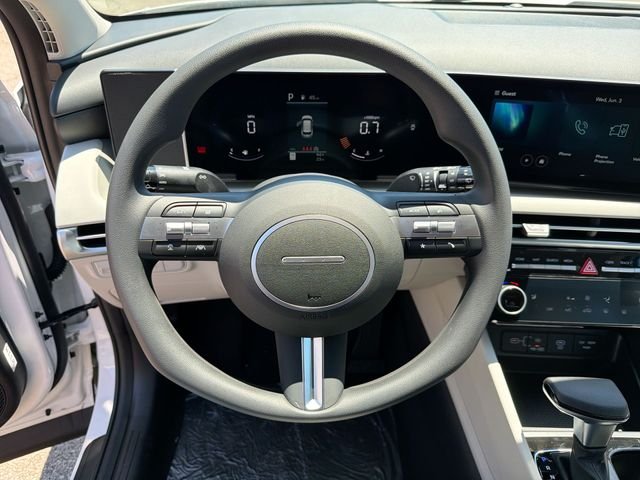 New 2026 White Hyundai SEL Plus AWD image 39
