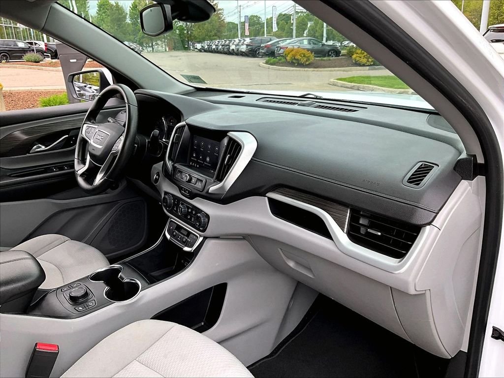 Used 2023 White GMC SLE image 14