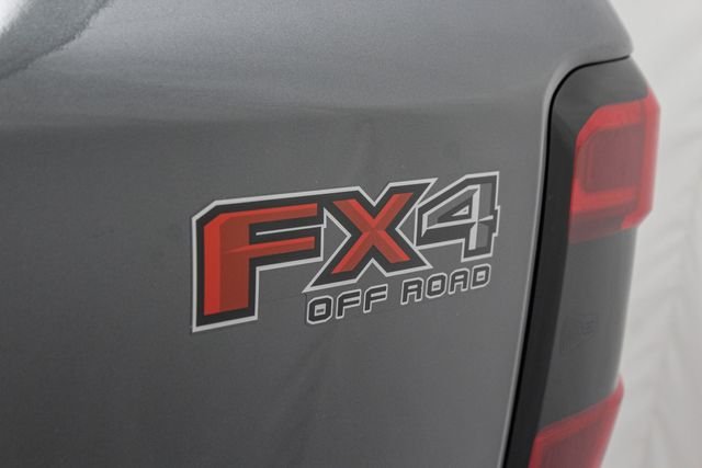 New 2026 Carbonized Gray Metallic Ford XLT image 11