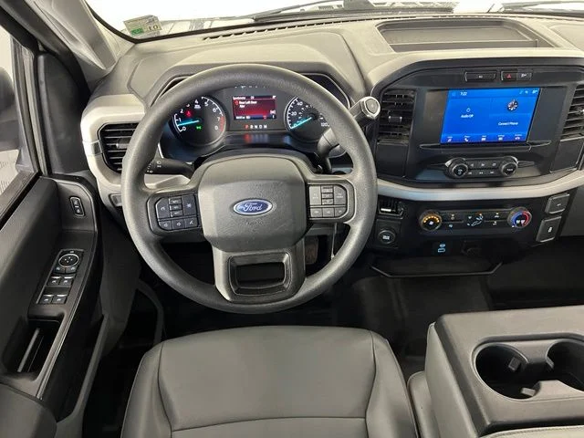 Used 2022 White Ford XL image 23