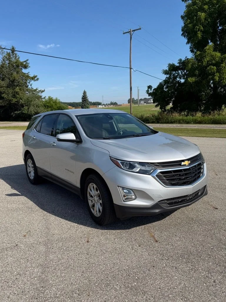Used 2019 Chevrolet Equinox 2FL with VIN 2GNAXTEV0K6270188 for sale in Marlette, MI