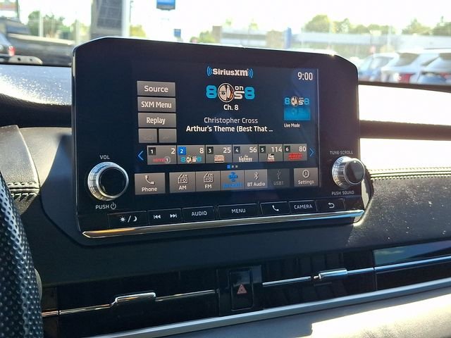 Used 2022 Black Mitsubishi ES image 17