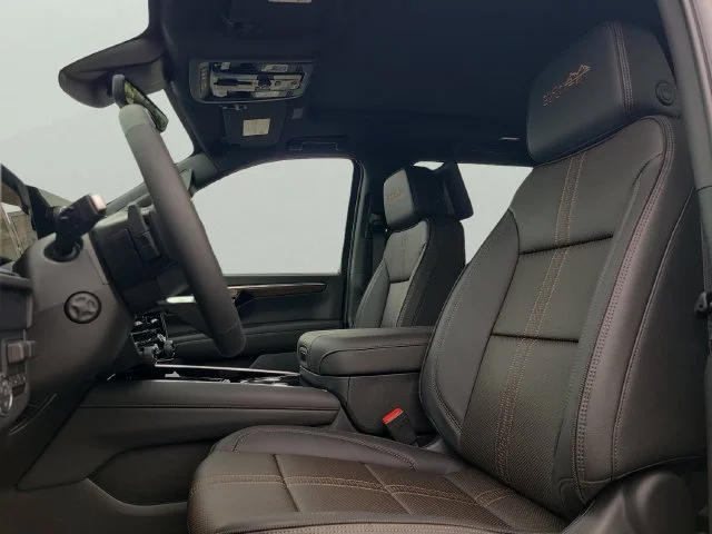 New 2026 Black Chevrolet High Country image 24