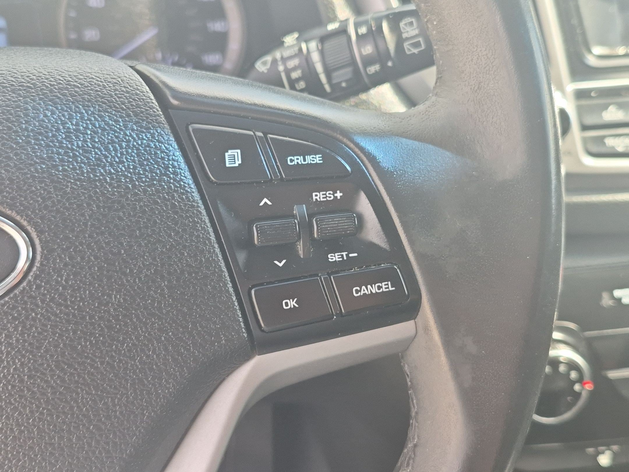 Used 2017 Coliseum Gray Hyundai Sport image 18