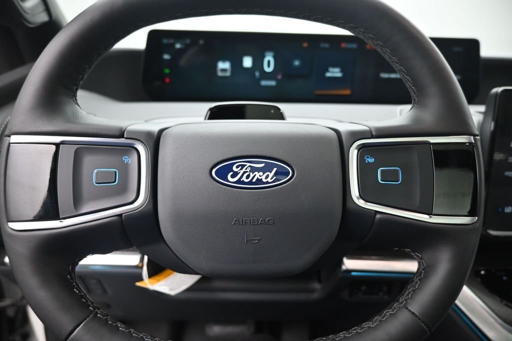 New 2027 White Ford Platinum image 11