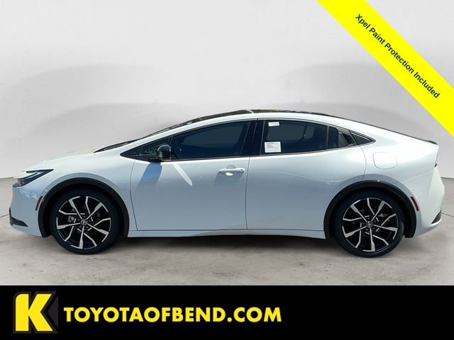 2026 Toyota Prius Plug-in Hybrid XSE Premium - Photo 8