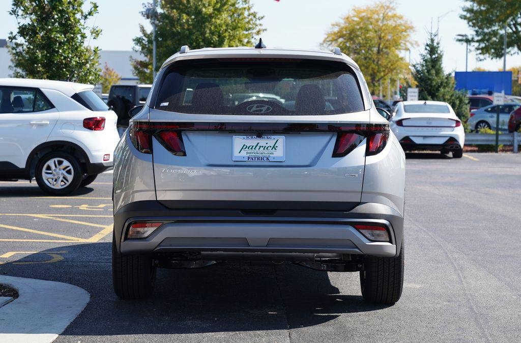 New 2026 Shimmering Silver Hyundai SEL image 6