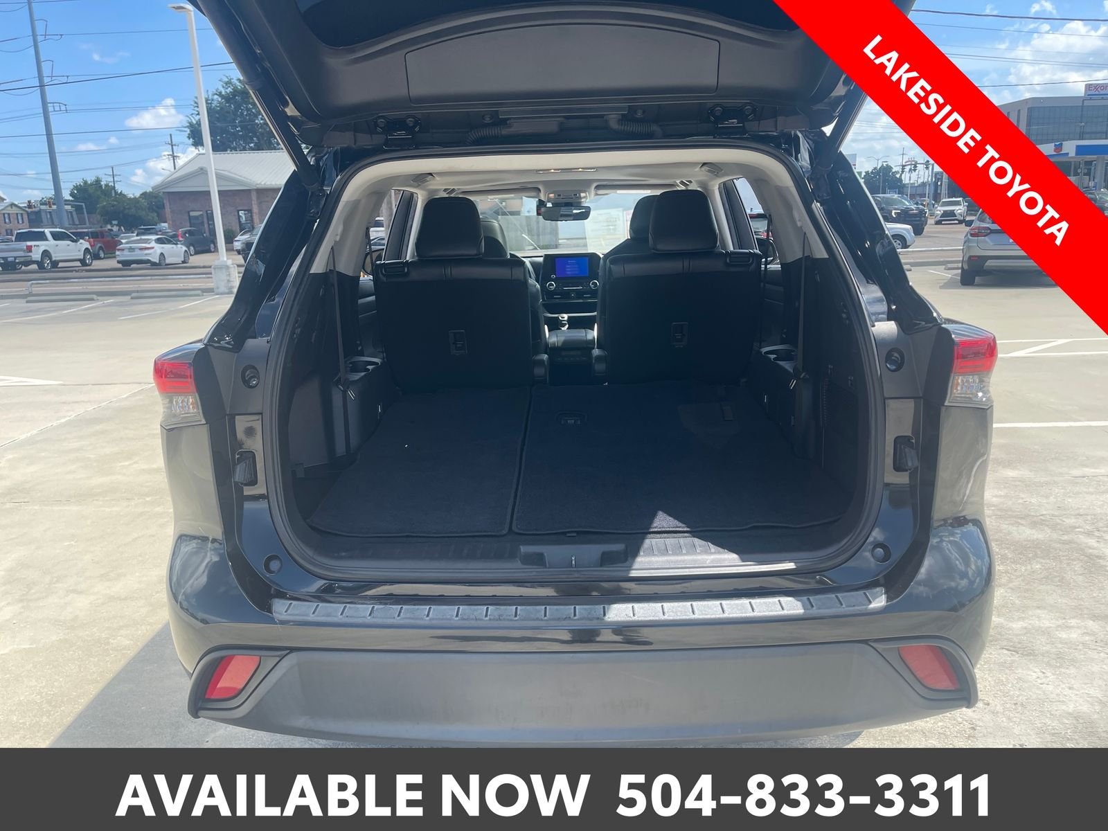Used 2023 Black Toyota XLE image 19