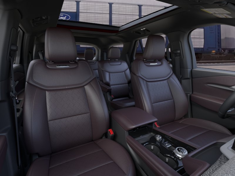 New 2026 Rapid Red Metallic Tinted Clearcoat Ford Platinum™ image 10
