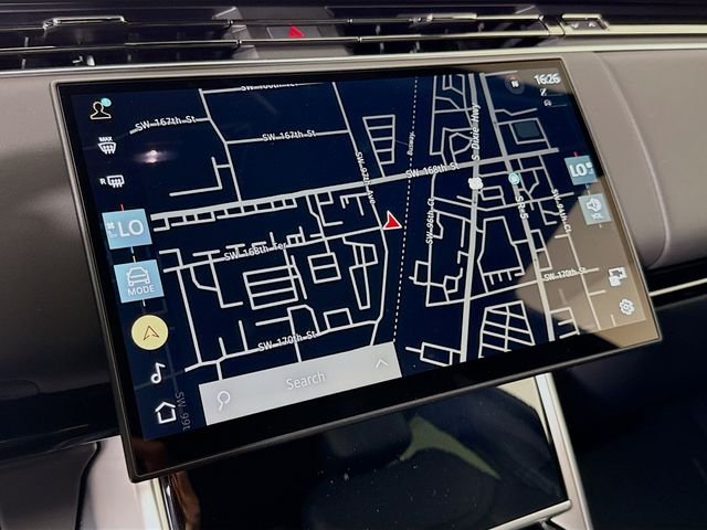 New 2026 Fuji White Land Rover SE image 16