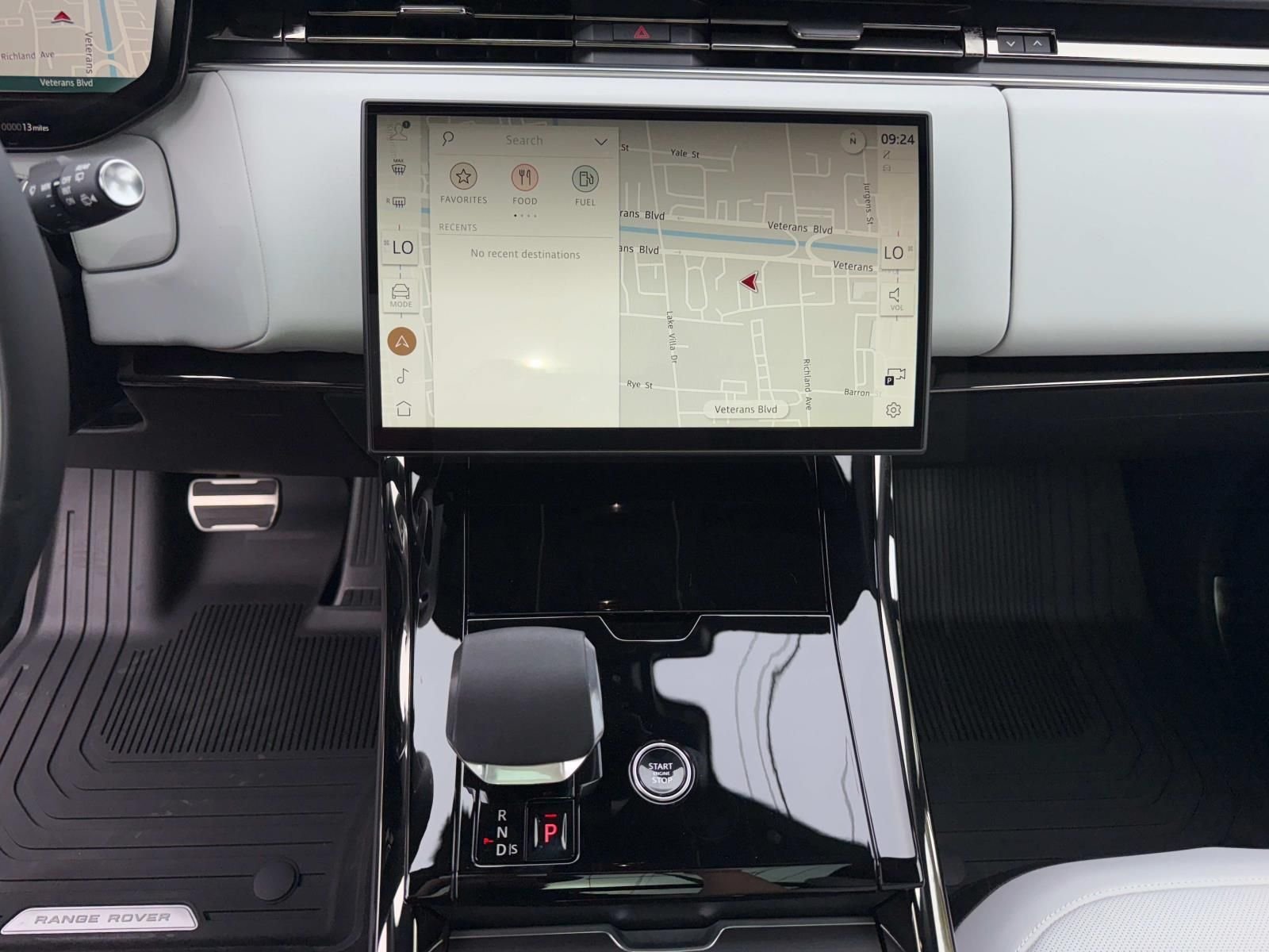 2025 Land Rover Range Rover Sport Dynamic SE - Photo 11