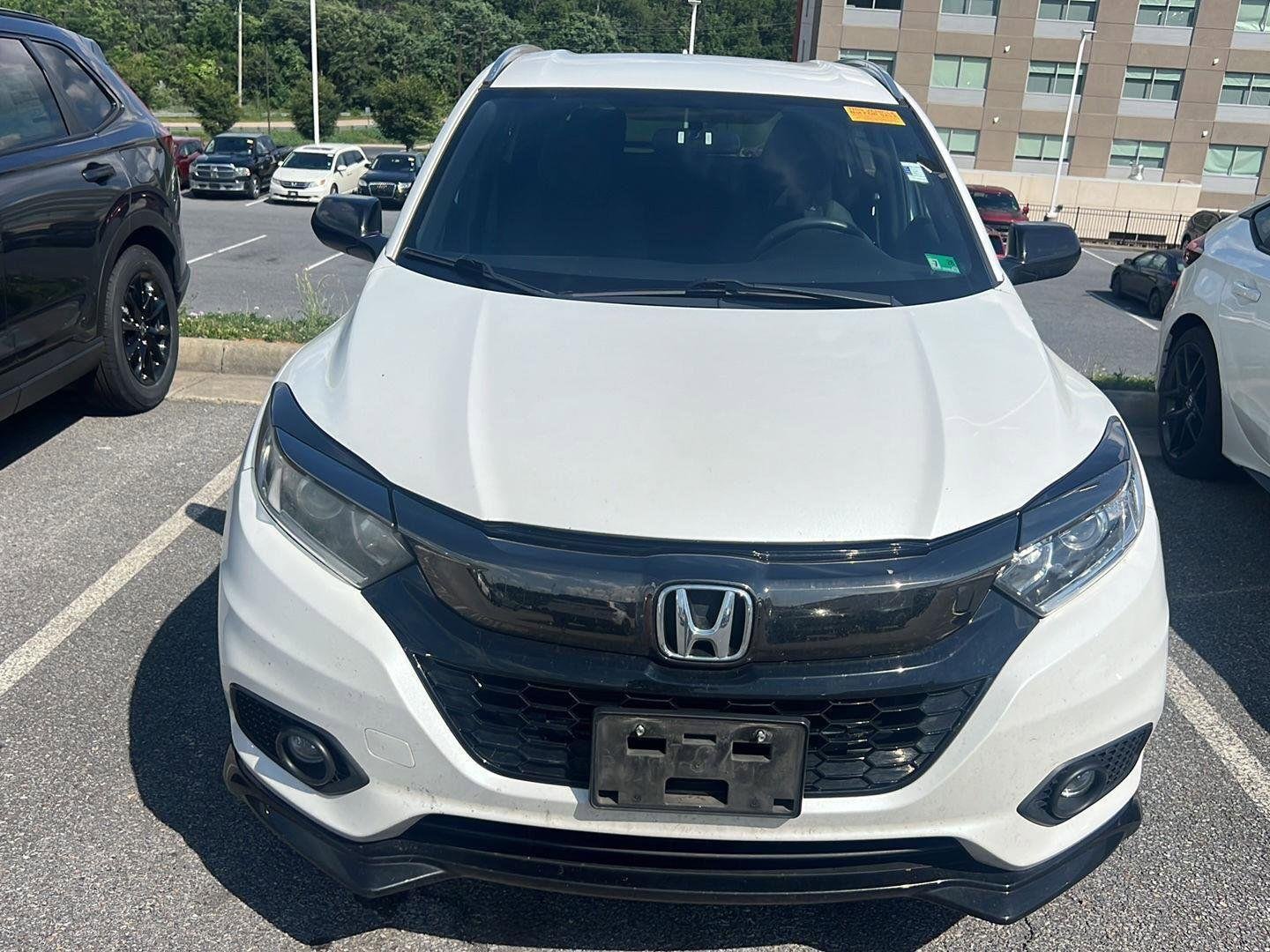 Used 2021 Platinum White Pearl Honda Sport image 6