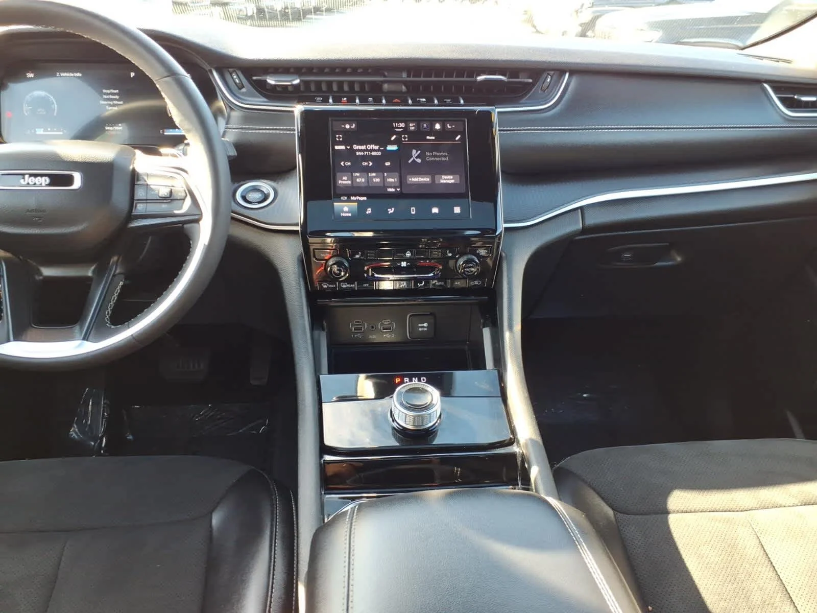Used 2023 Baltic Gray Metallic Clearcoat Jeep Altitude image 14