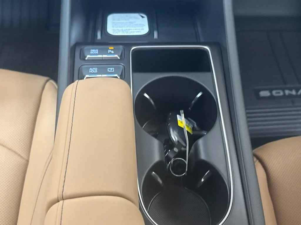 New 2026 Serenity White Hyundai Limited image 16