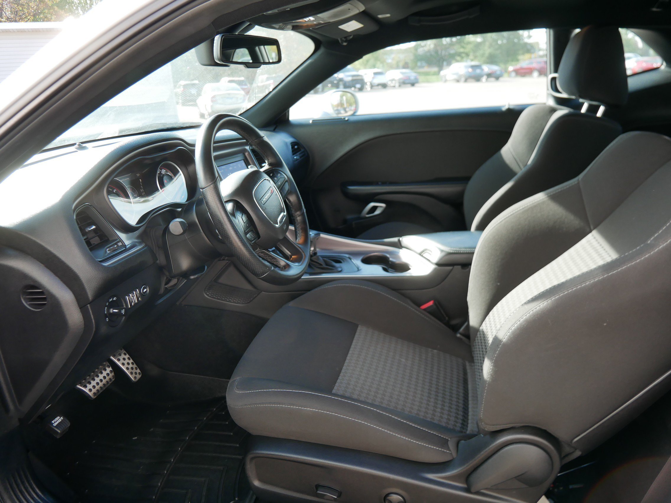Used 2022 Triple Nickel Clearcoat Dodge R/T image 10
