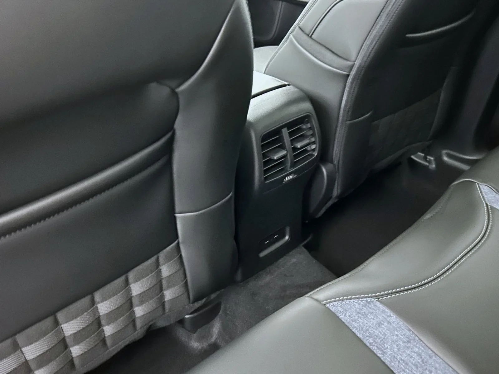 New 2026 White Ford Outer Banks image 21