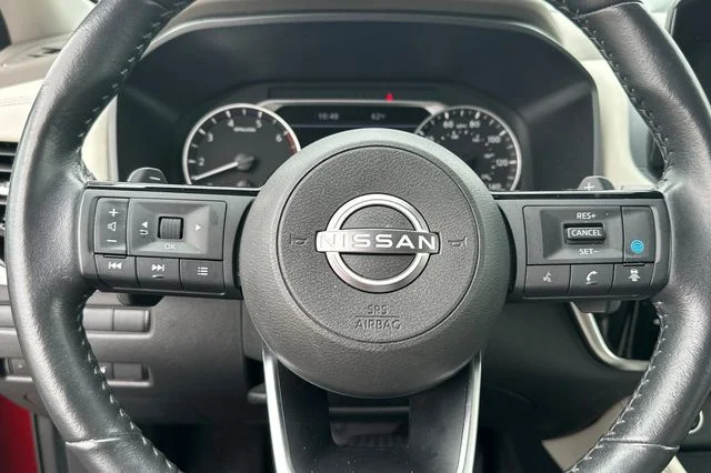 Used 2023 Red Nissan SL image 30