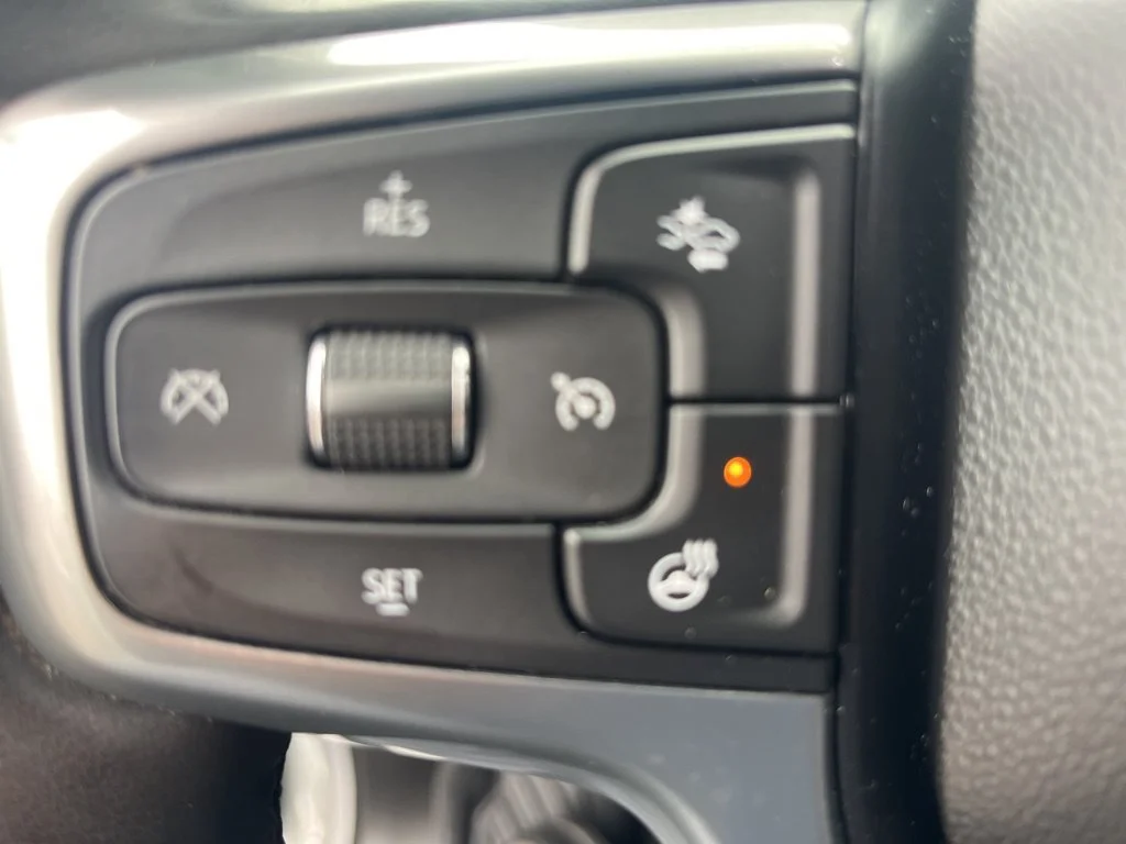 Used 2024 Summit White Chevrolet LT Trail Boss image 23