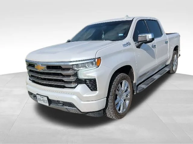 Used 2022 Beige Chevrolet High Country image 7