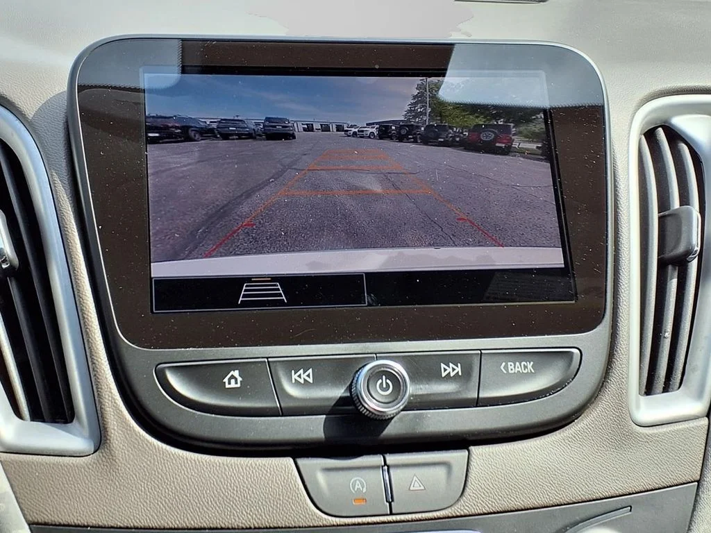 Used 2024 White Chevrolet LT image 6