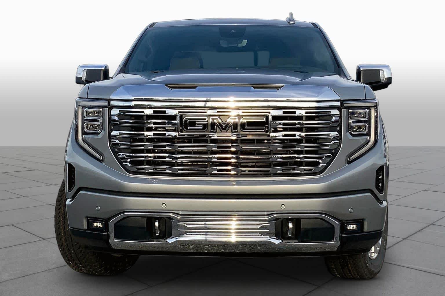 2026 GMC Sierra 1500 Denali - Photo 3