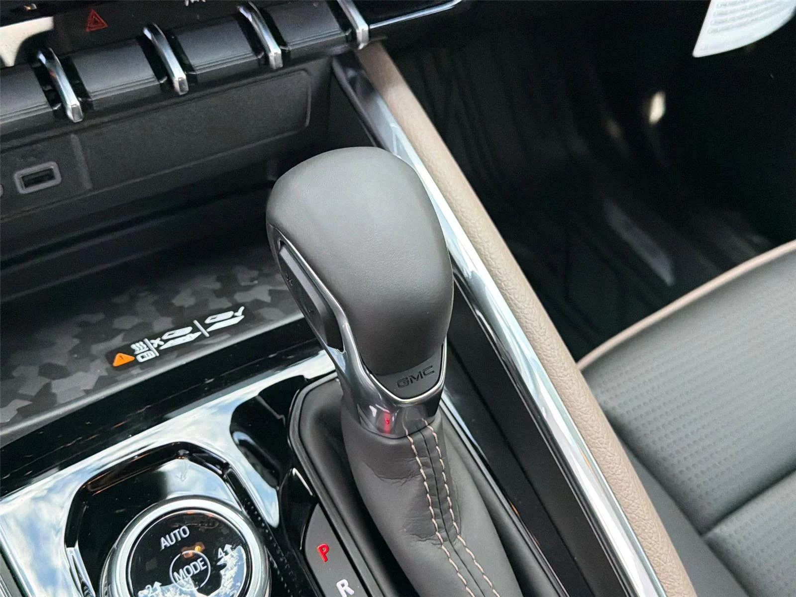 2026 GMC Canyon Denali - Photo 25