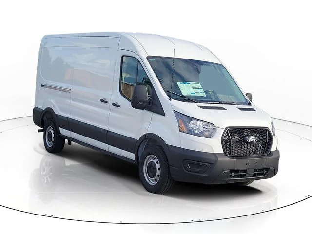 New 2026 Oxford White Ford Base image 3