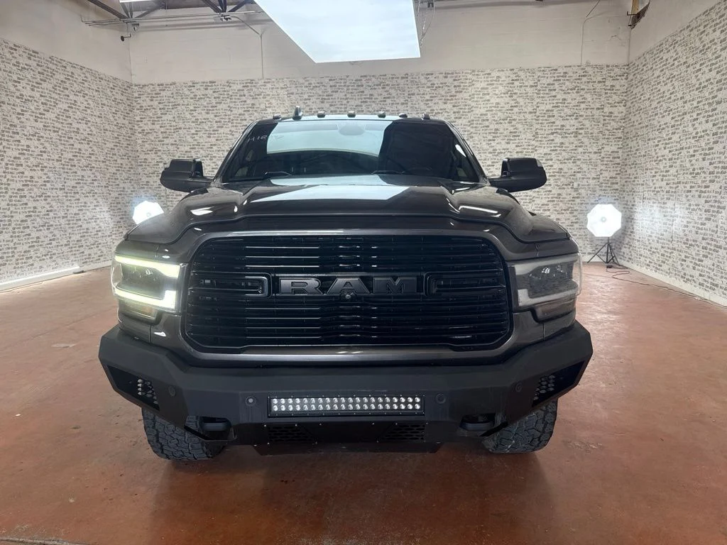 Used 2020 Granite Crystal Metallic Clearcoat Ram Laramie image 2