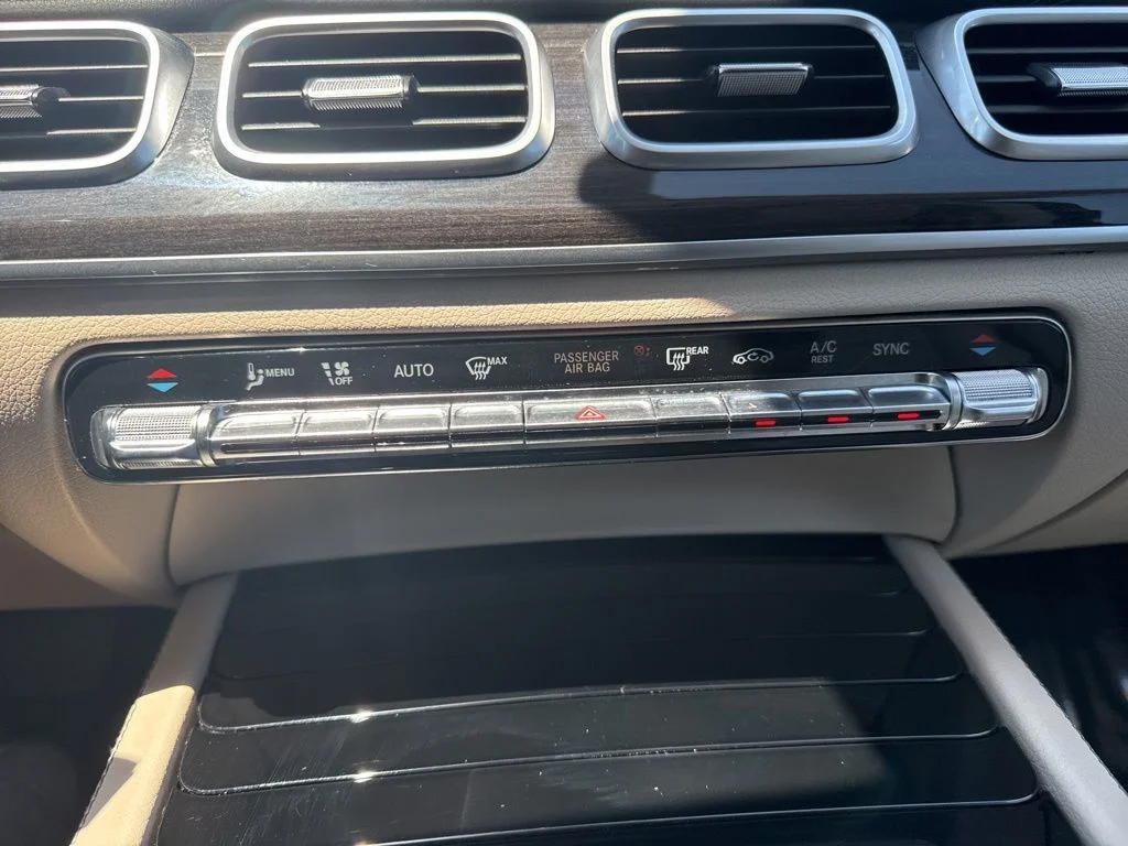 Used 2020  Mercedes-Benz GLS 450 image 20