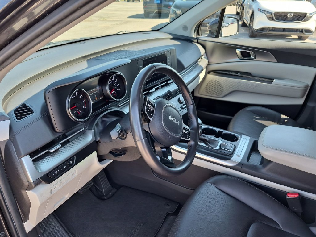 Used 2024 Gray Kia LX image 33