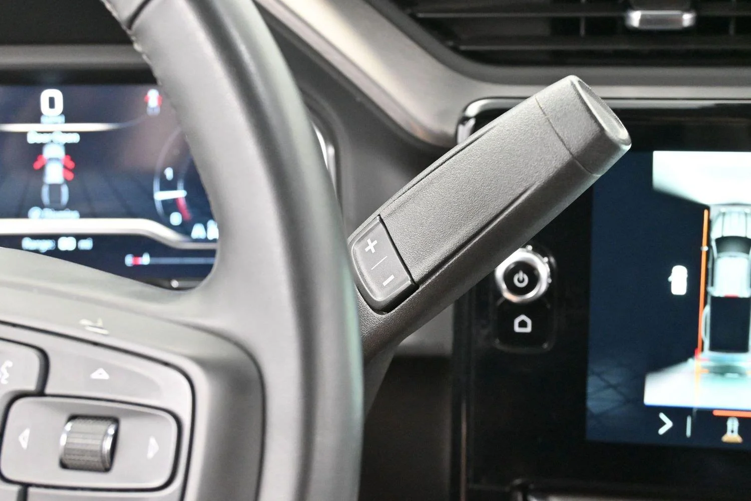 Used 2024 Onyx Black GMC Denali image 23
