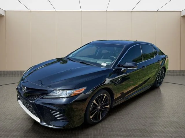 Used 2019 Black Toyota XSE V6 image 2